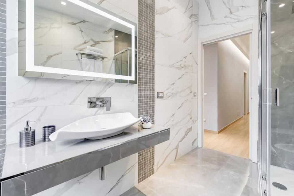 Apartment Vatican Brothers Rom