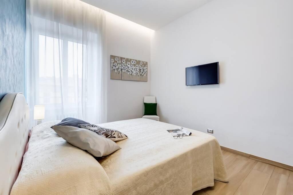 Apartment Vatican Brothers *